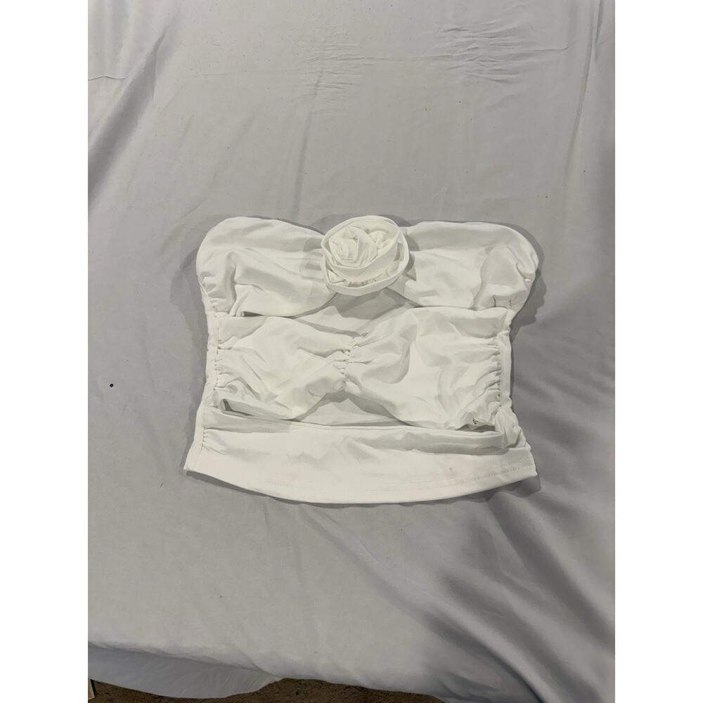 White Tube Top With A 3D🌹 Rose In The Middle Of The Top Tier Size Medium New